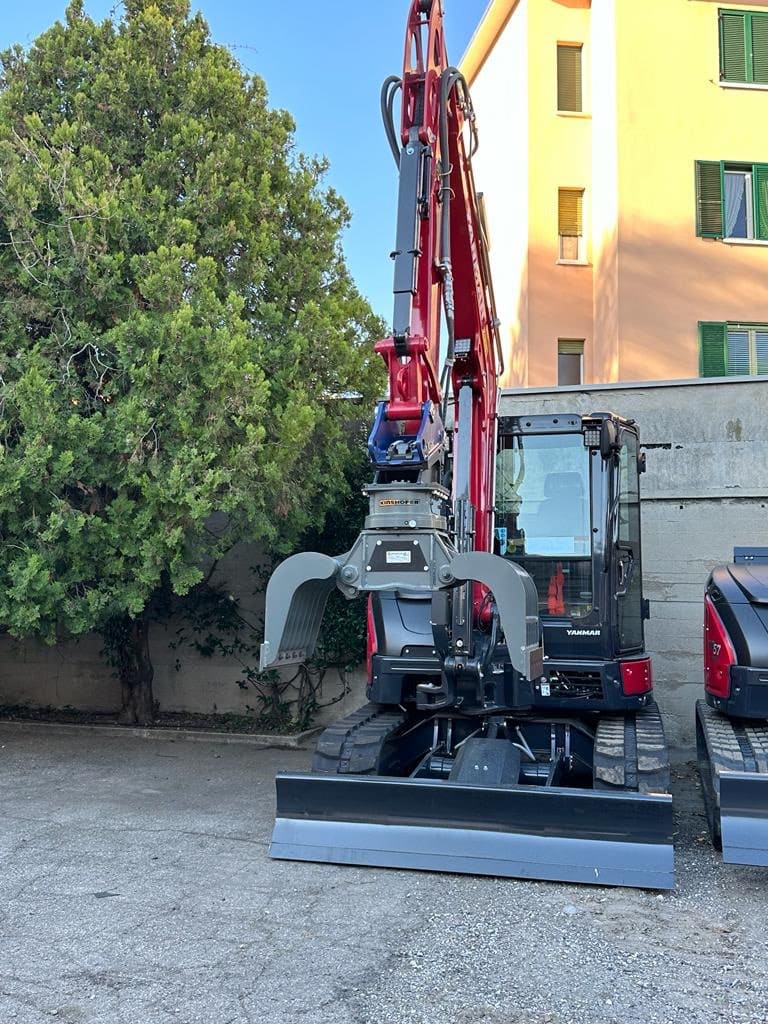 escavatore 57qli skyrent